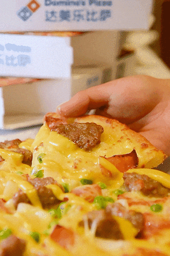 达美乐比萨开启宠粉模式，30+款比萨限时“买一送一”*，速冲！