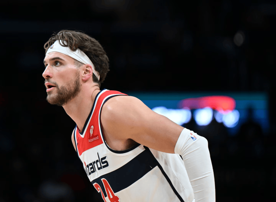 揭秘老鹰1换2交易：杨早就想去华盛顿 奇才或效仿猛龙对莺歌模式